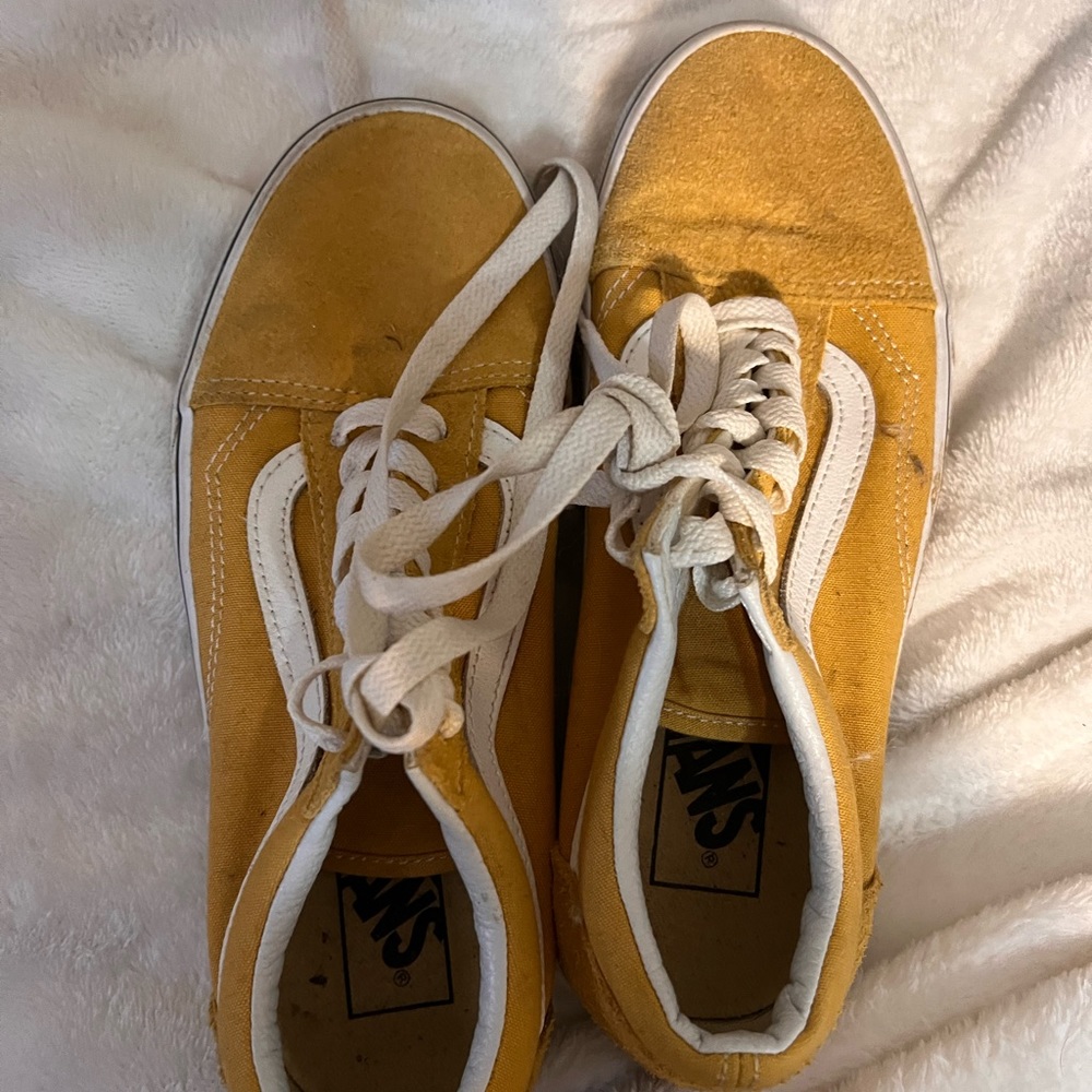 yellow vans